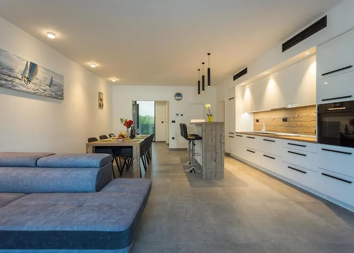 Fortuna Deluxe Apartman Fažana